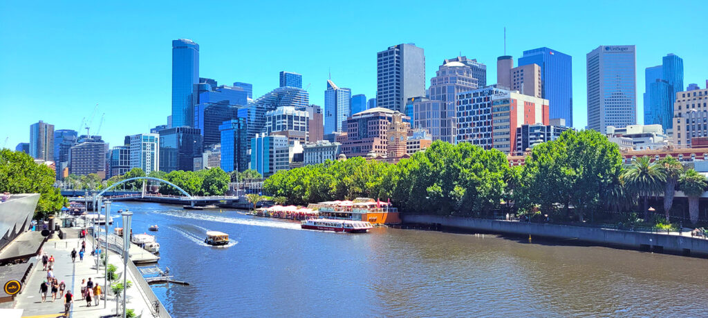 Melbourne skyline over the Yarra river